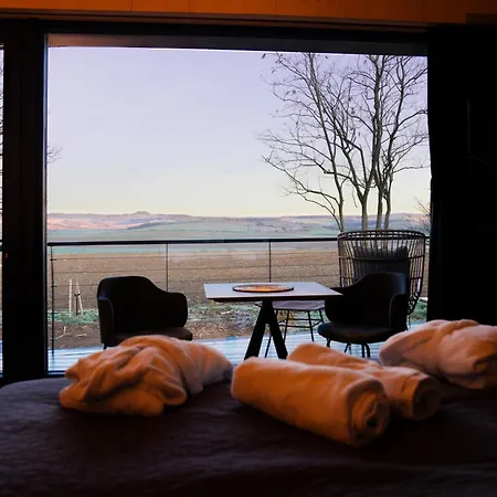 Kapolcsi Sziklák Parque de Campismo